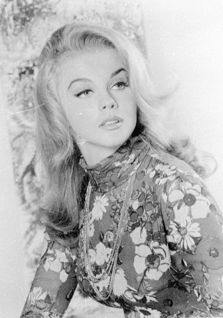 Ann-Margret Ann-Margret