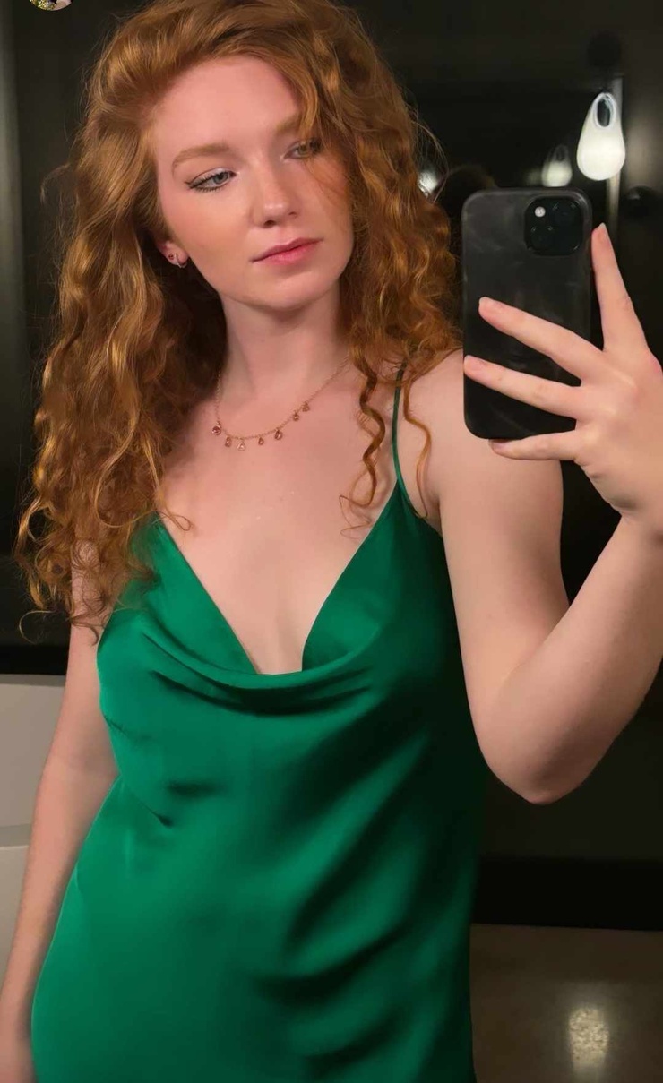 Annalise Basso Annalise Basso