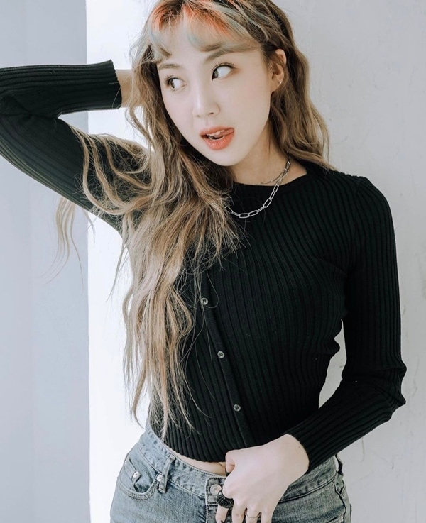 Young-ji Lee