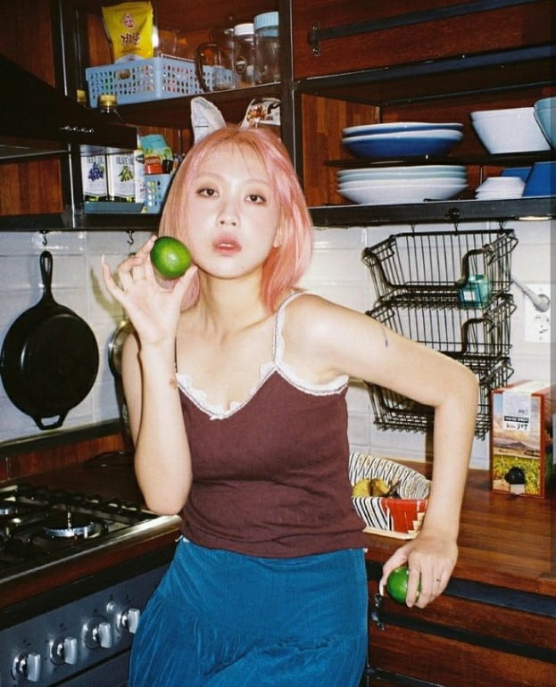 Young-ji Lee