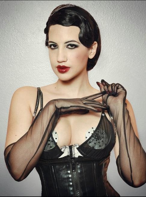 Lila Starlet