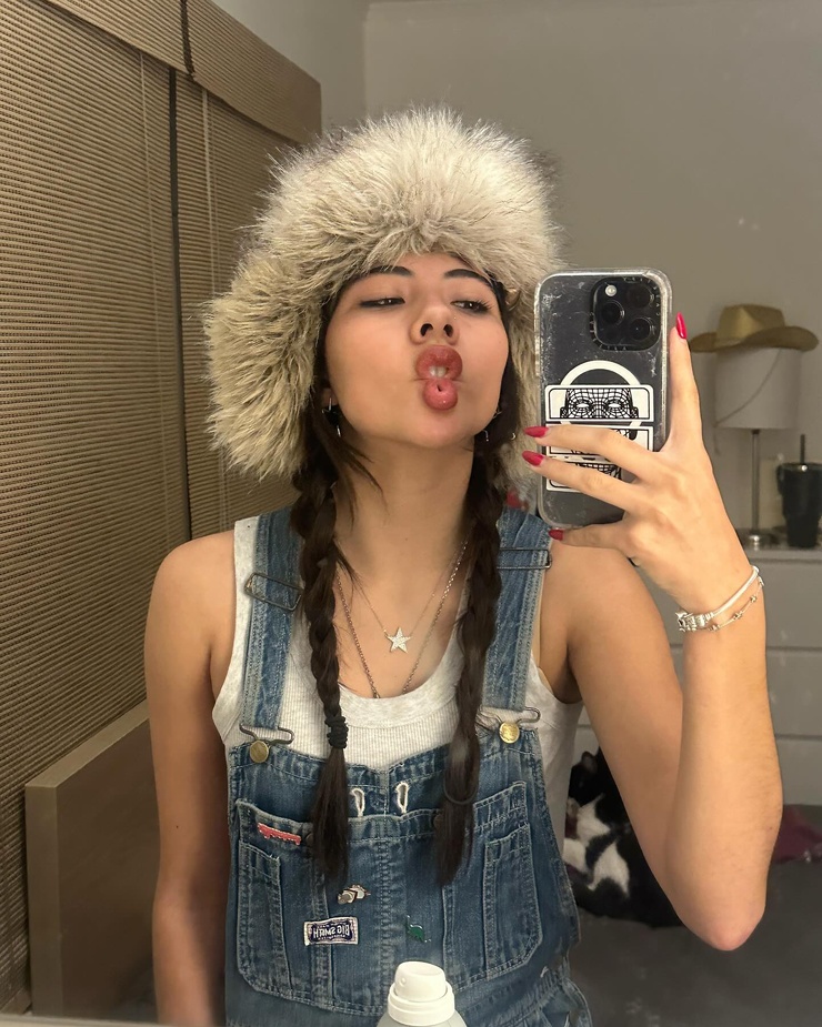 Xochitl Gomez
