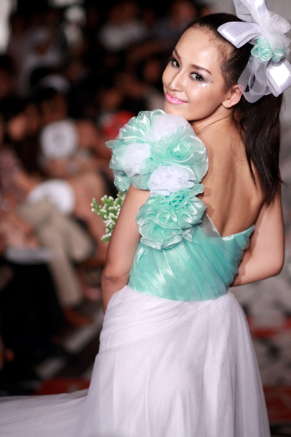 Mai Phương Thúy