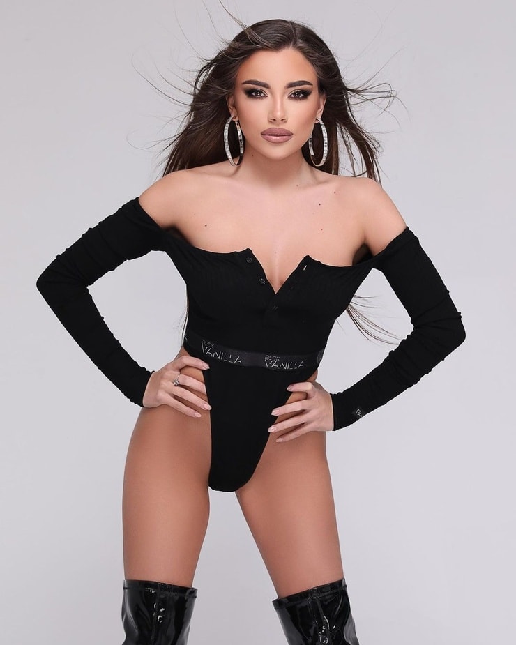 Gabriella (singer)