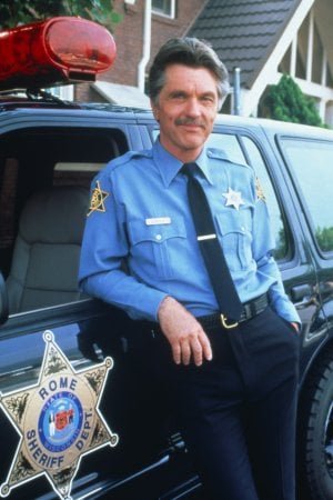 Tom Skerritt Tom Skerritt