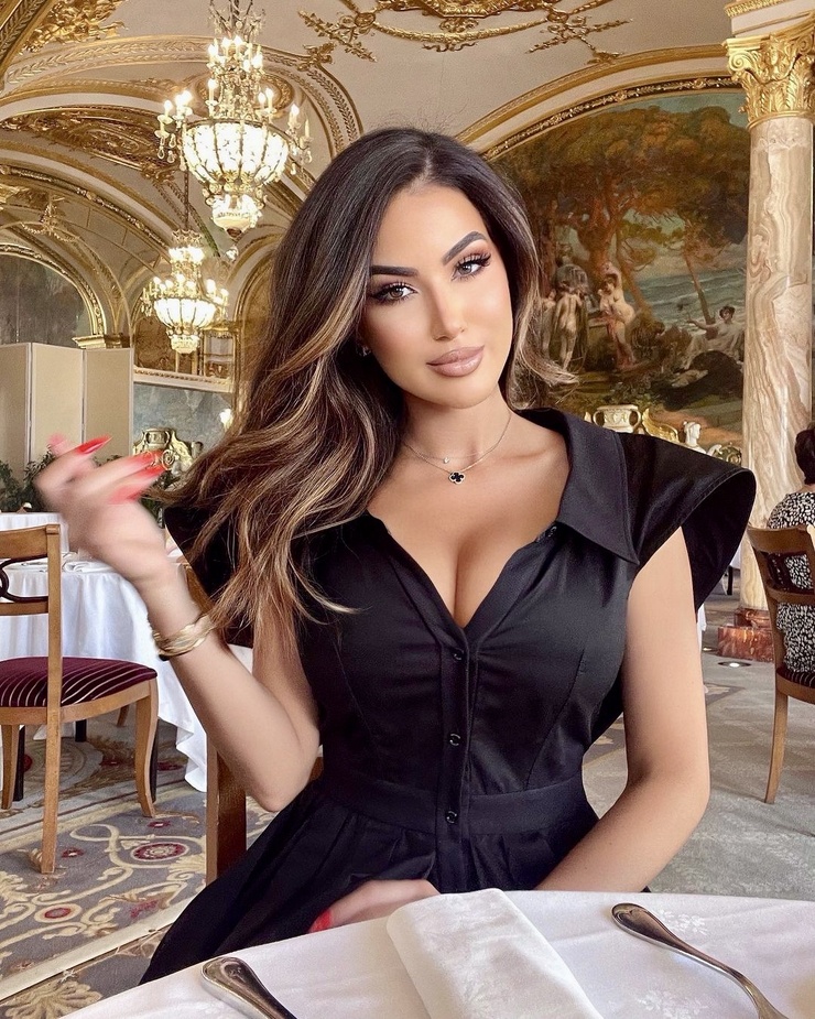 Anastasia Sisi Anastasia Sisi