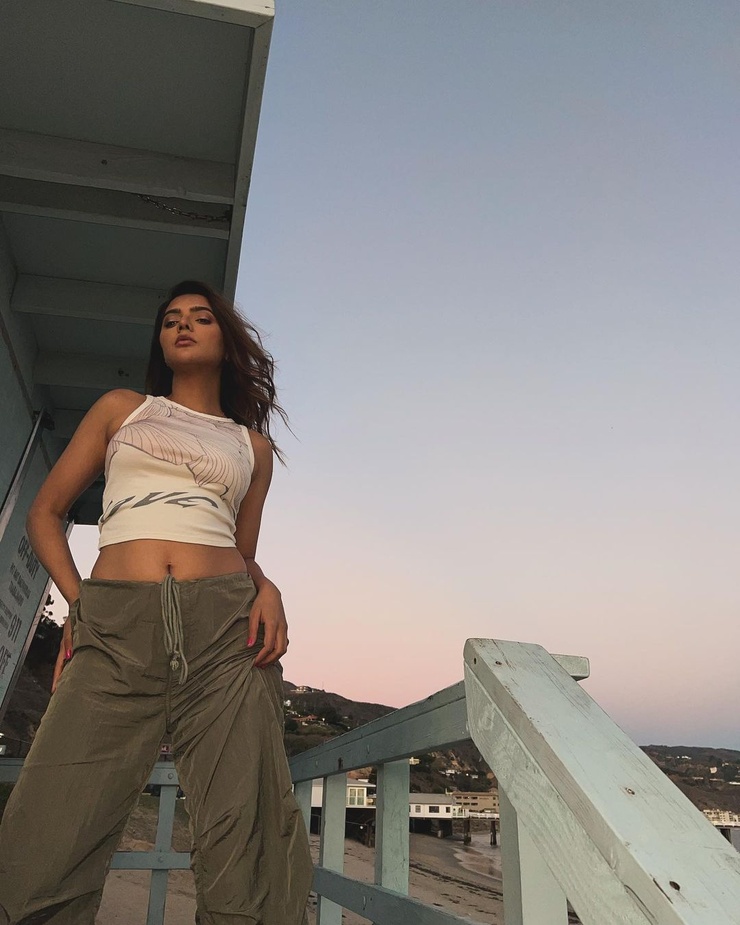 Ruhi Singh Ruhi Singh