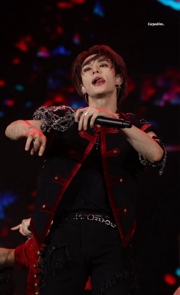 Hyun-Jin Hwang