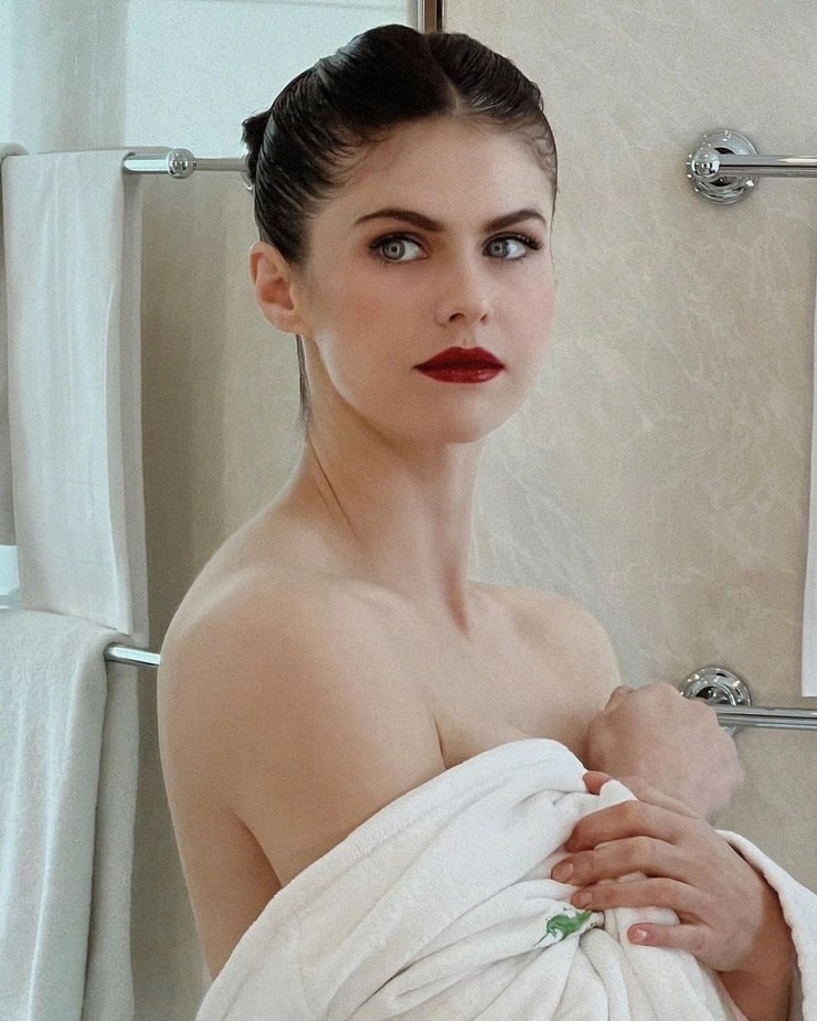 Alexandra Daddario