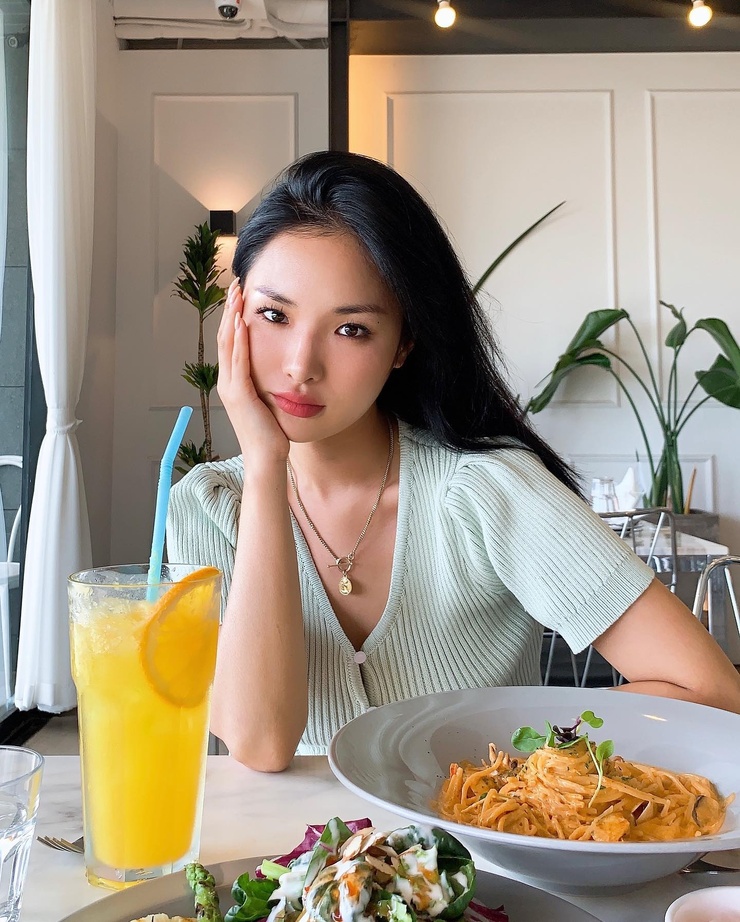 Chailee Son