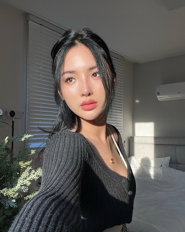 Image of Chailee Son