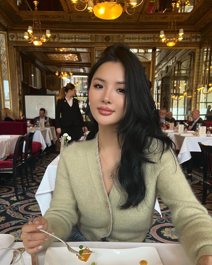 Chailee Son