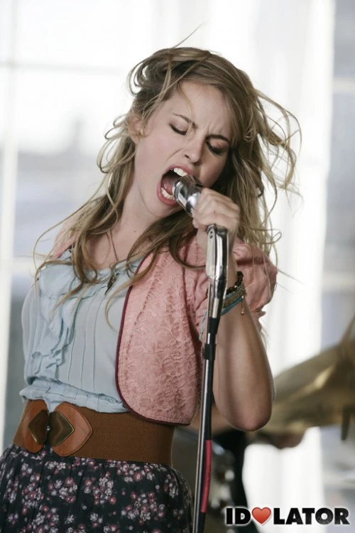 Bridgit Mendler