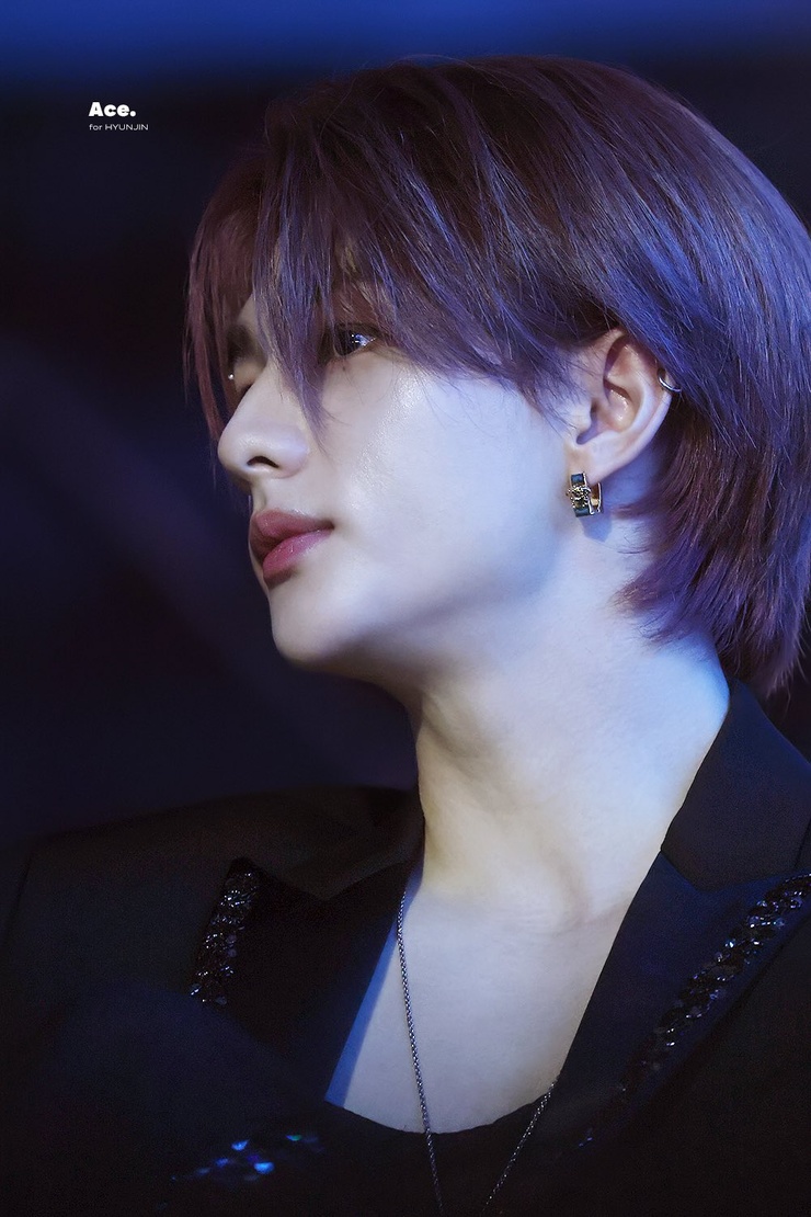 Hyun-Jin Hwang