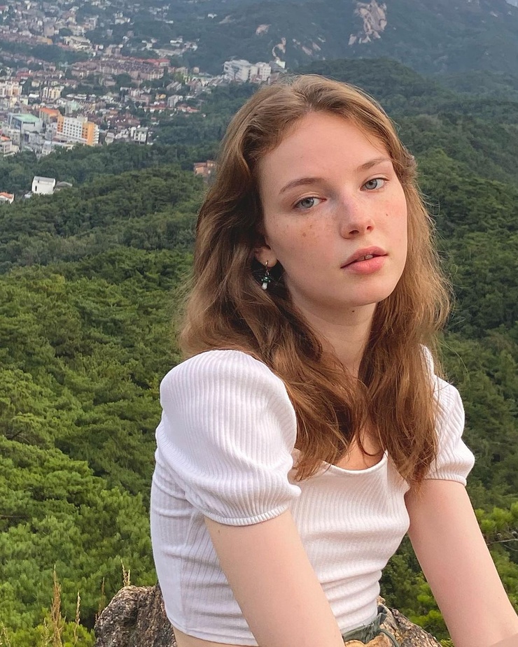 Joanne Shatilova Joanne Shatilova
