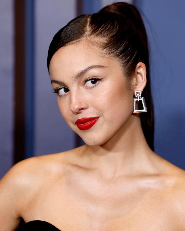 Olivia Rodrigo picture