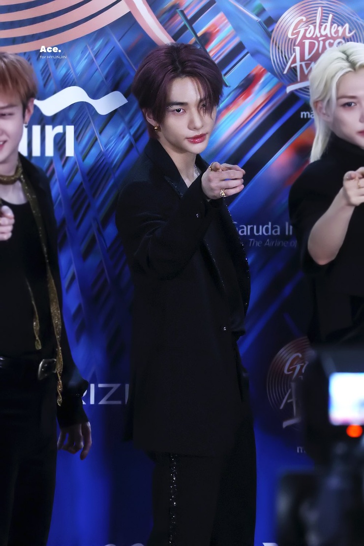 Hyun-Jin Hwang