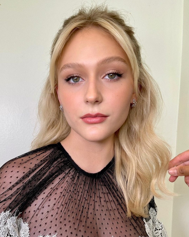 Alyvia Alyn Lind Alyvia Alyn Lind