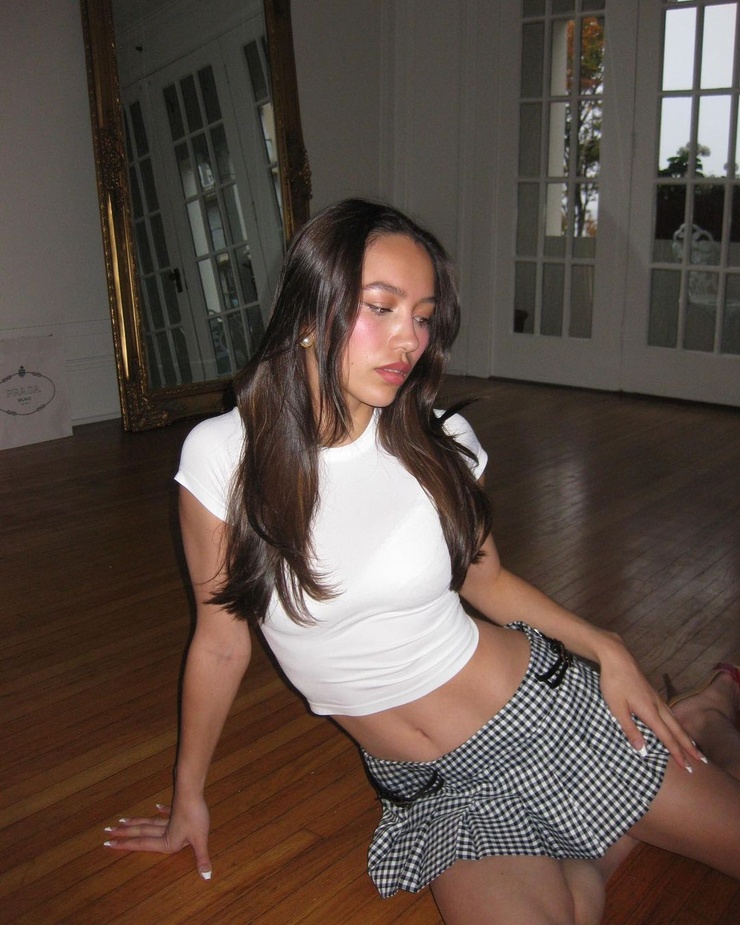 Picture of Jasmine Vega