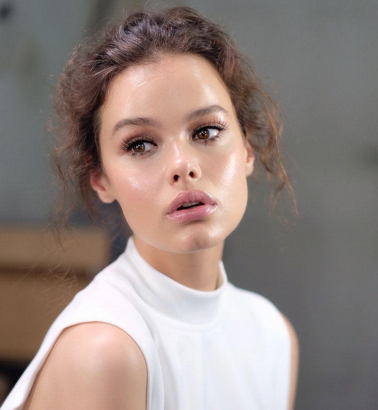 Sonya Kravz Sonya Kravz
