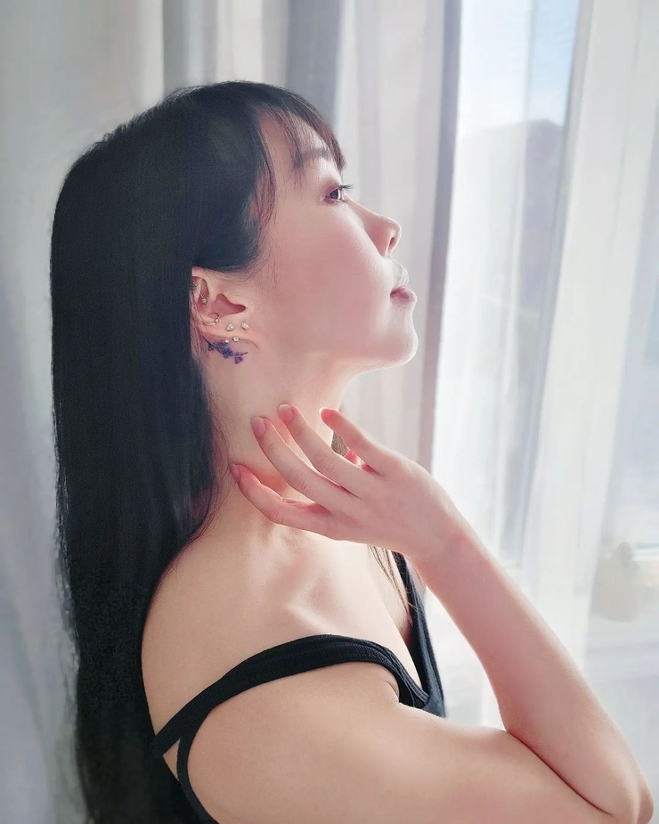 Wei Jen Lee