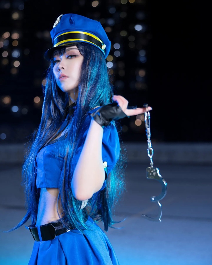 Wei Jen Lee