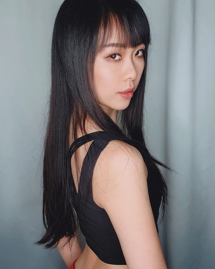 Wei Jen Lee
