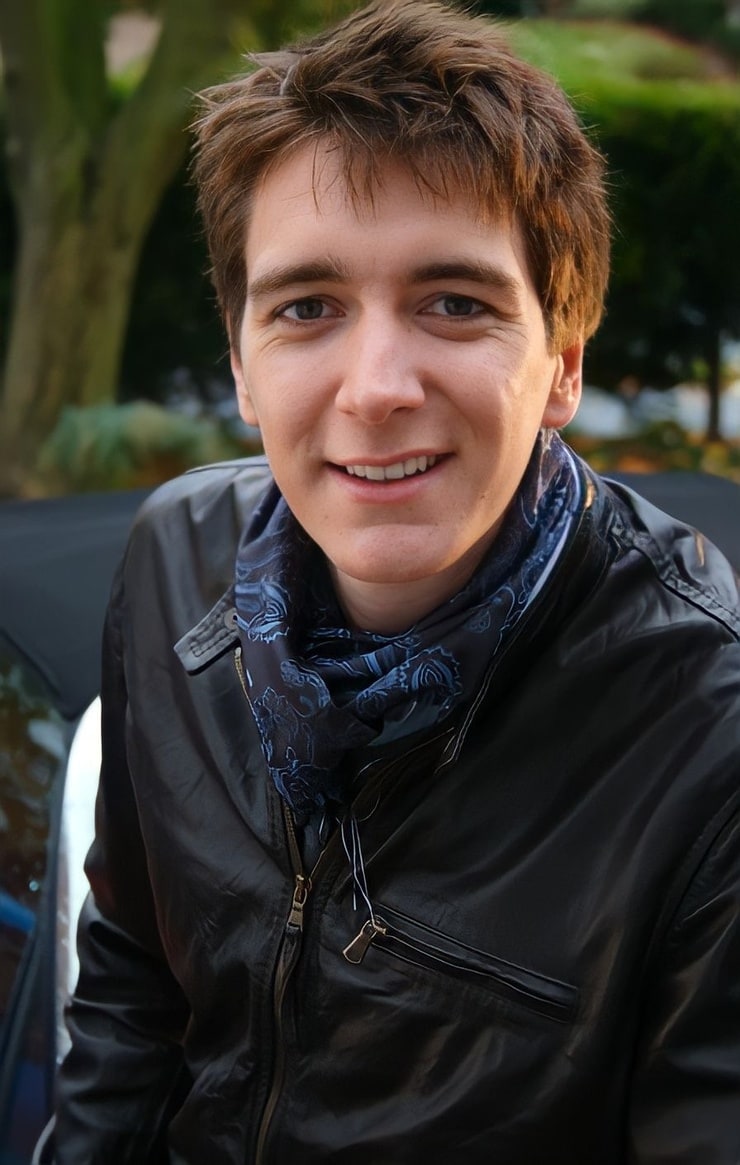 Oliver Phelps