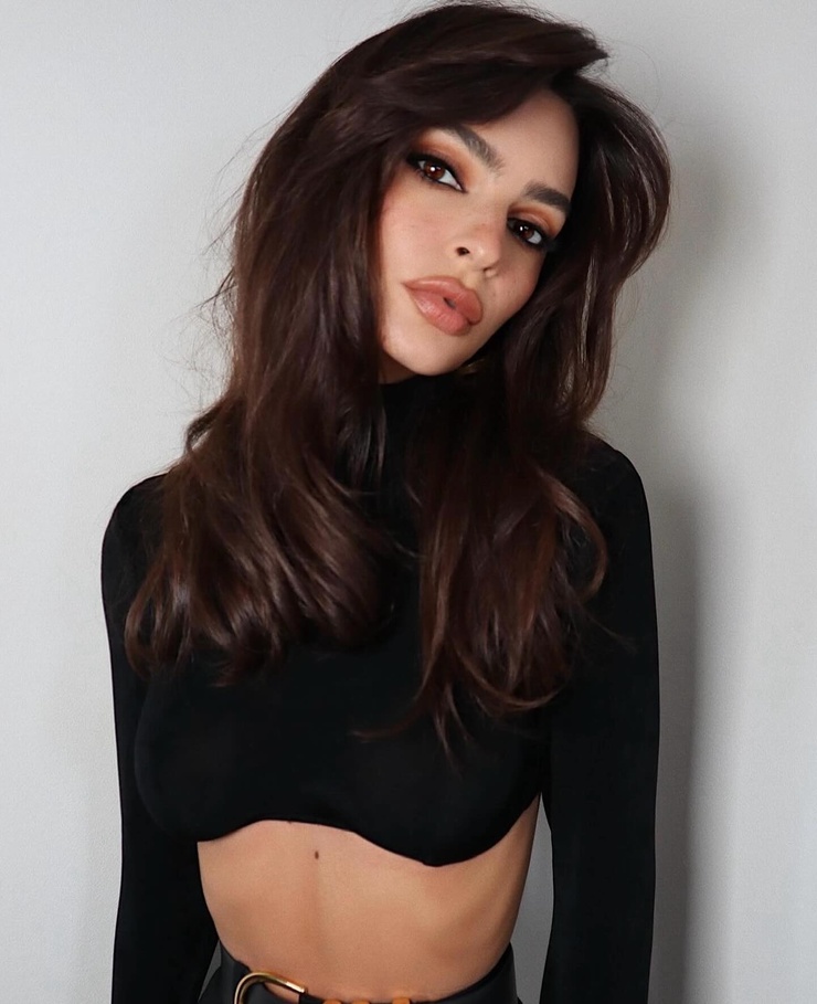Emily Ratajkowski