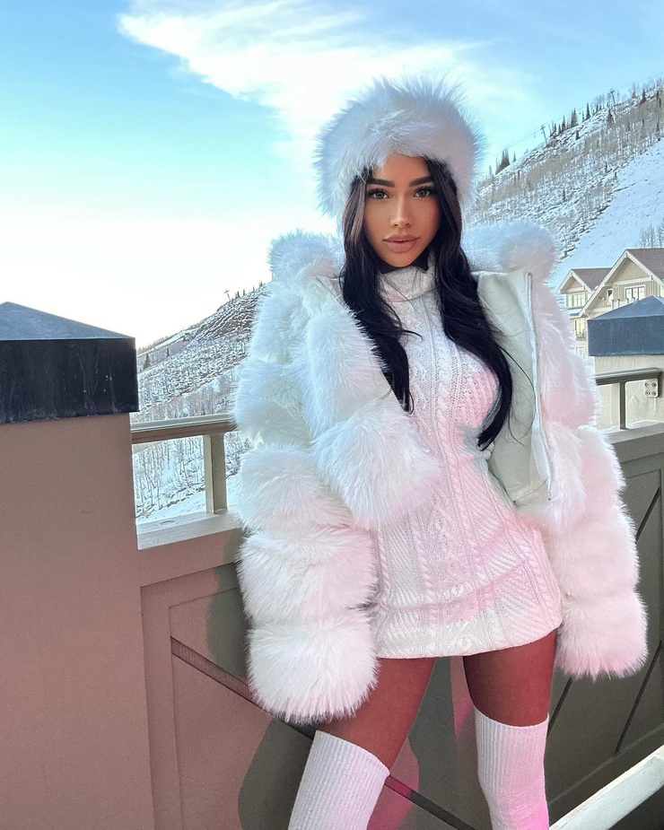 Jasmine Faye
