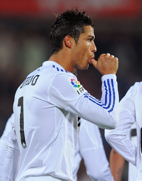 Cristiano Ronaldo Cristiano Ronaldo