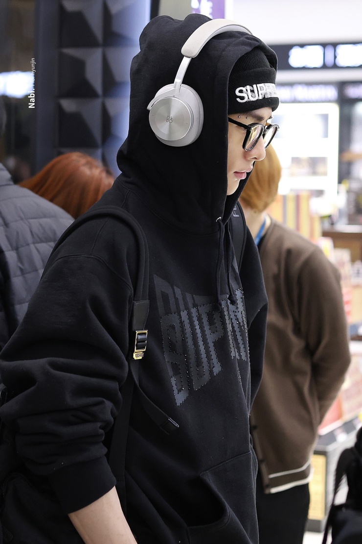 Hyun-Jin Hwang