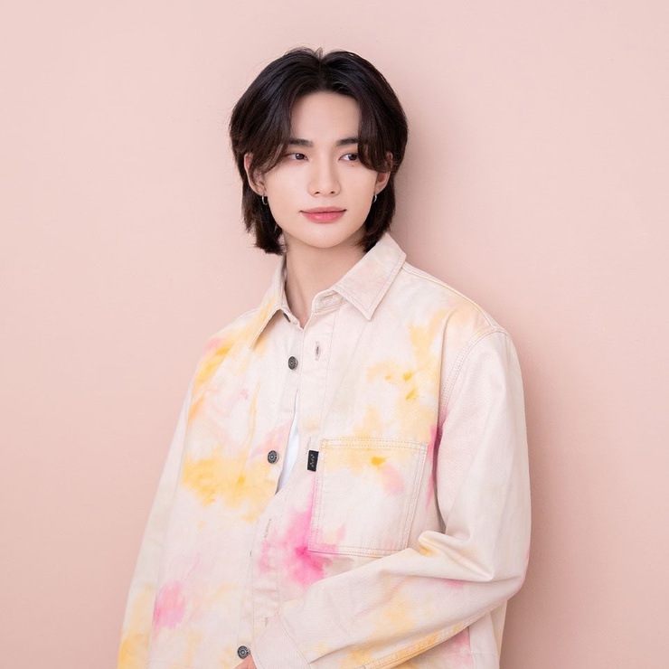 Hyun-Jin Hwang