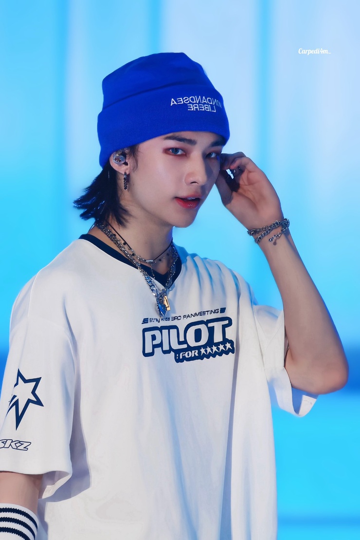 Hyun-Jin Hwang