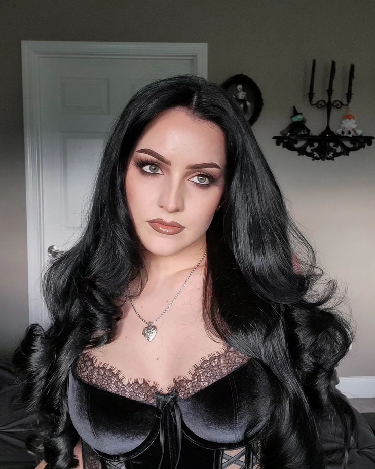 Angelica Rose