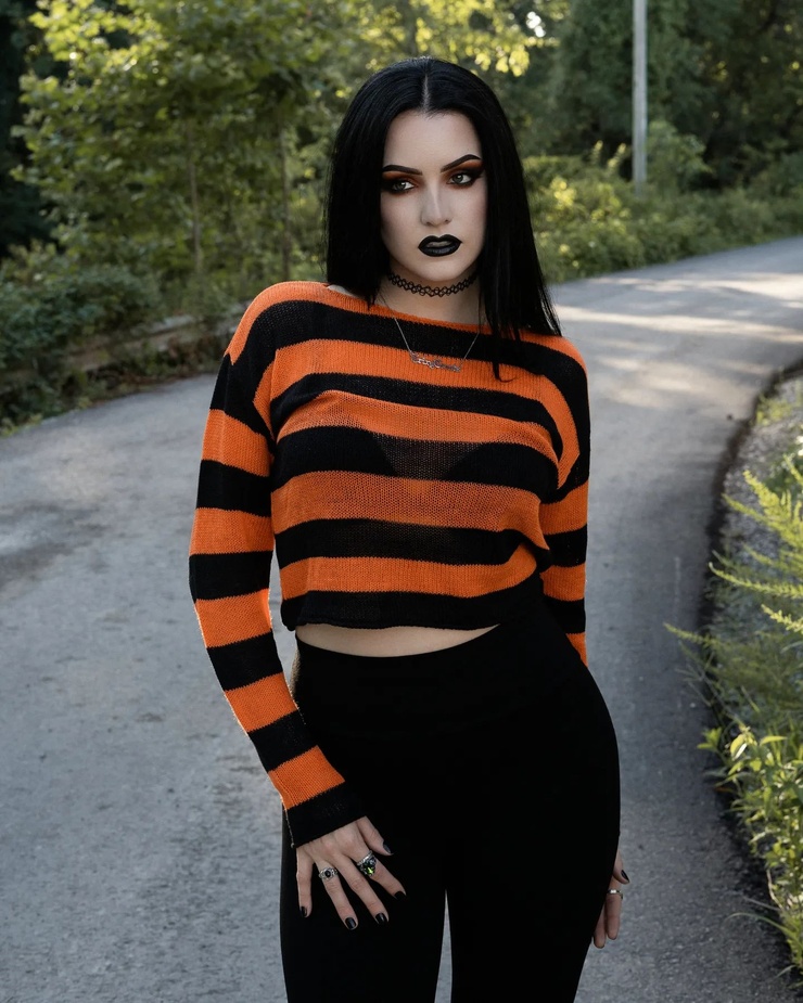Angelica Rose