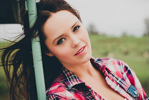 Rebecca Breeds