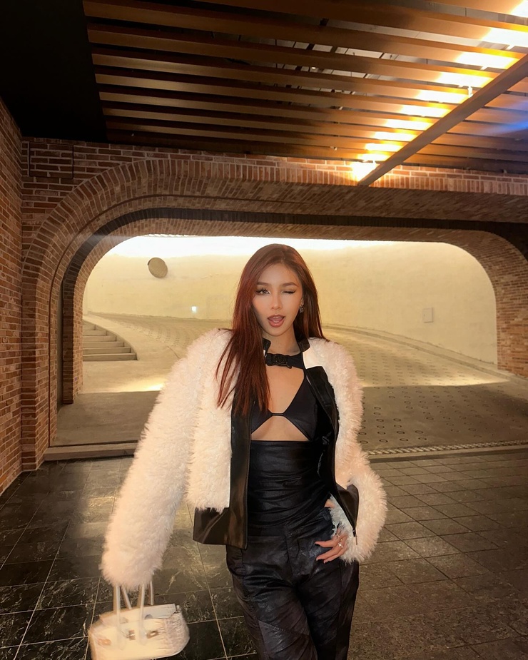 Kathy Zheng