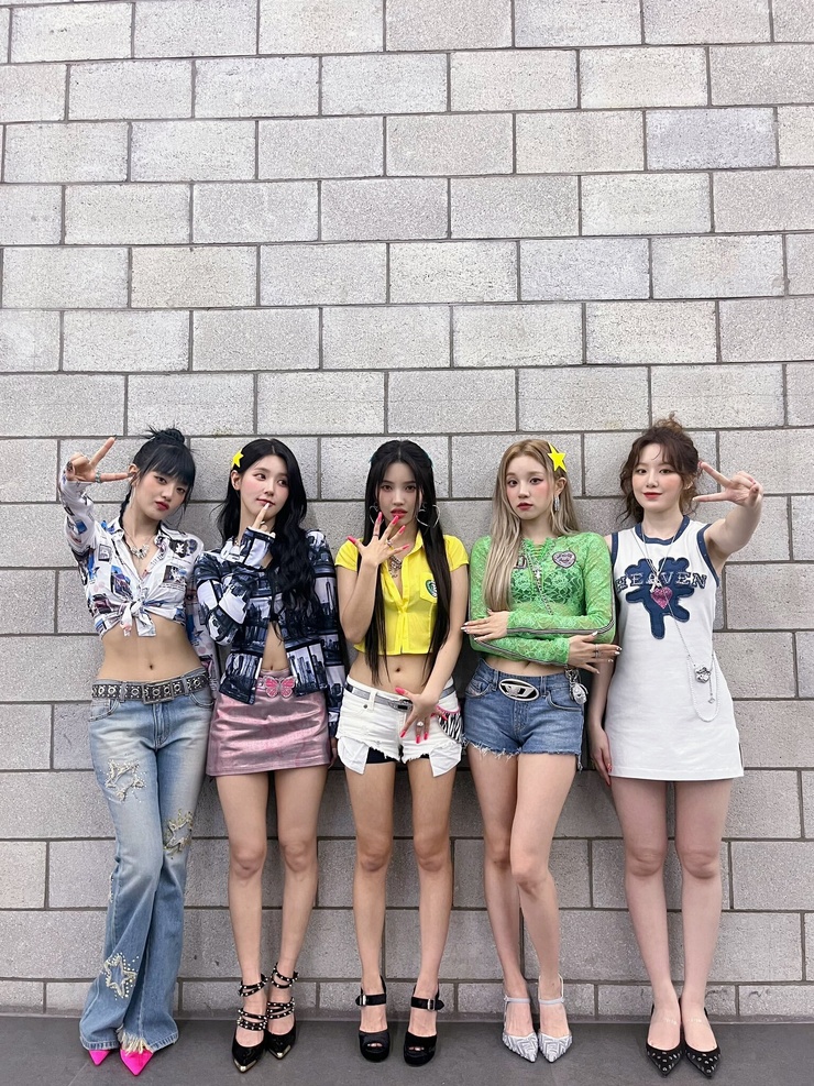 (G)I-dle