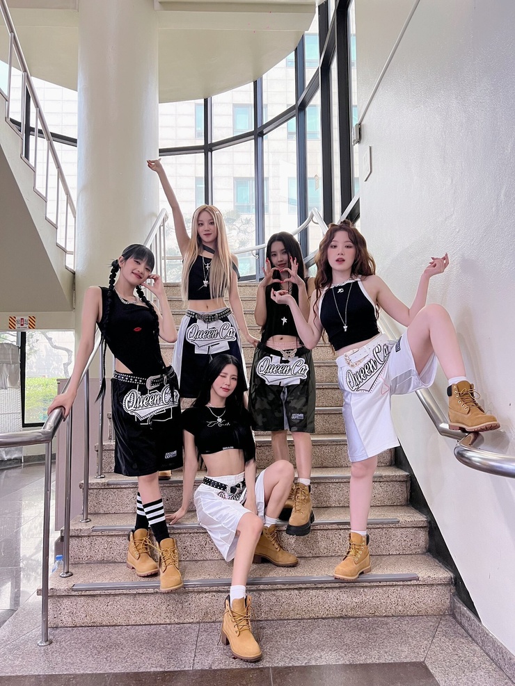 (G)I-dle