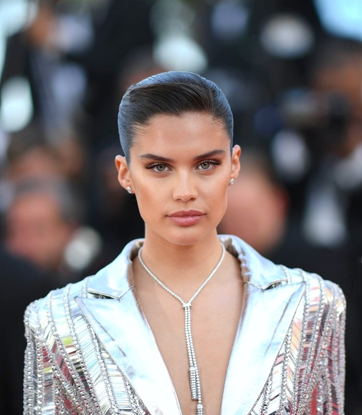 Sara Sampaio Sara Sampaio