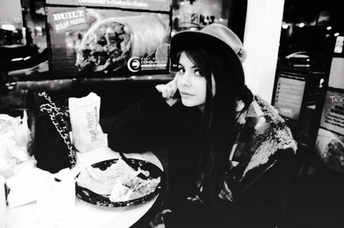 Willa Holland Willa Holland