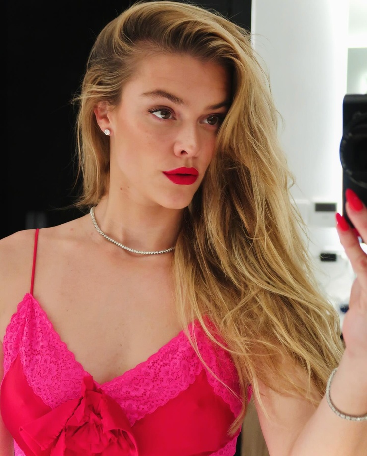 Nina Agdal Nina Agdal