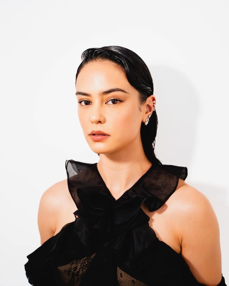 Courtney Eaton