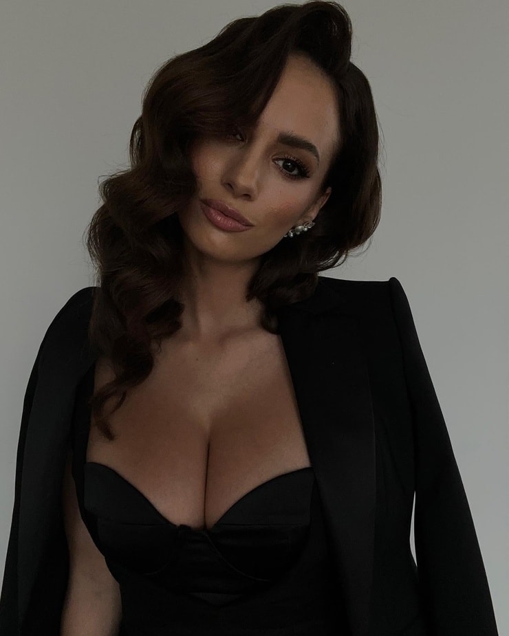 Magdalena Perlinska Magdalena Perlinska