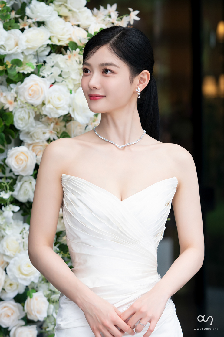 Yoo-Jeong Kim Yoo-Jeong Kim