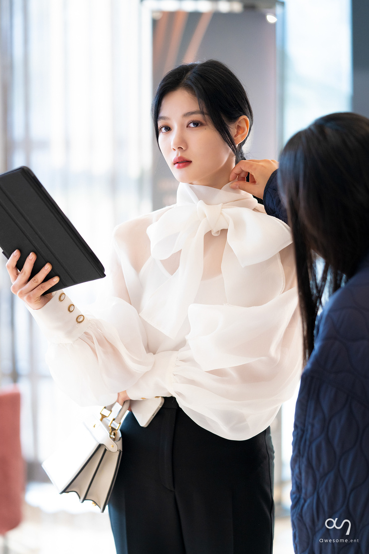 Yoo-Jeong Kim