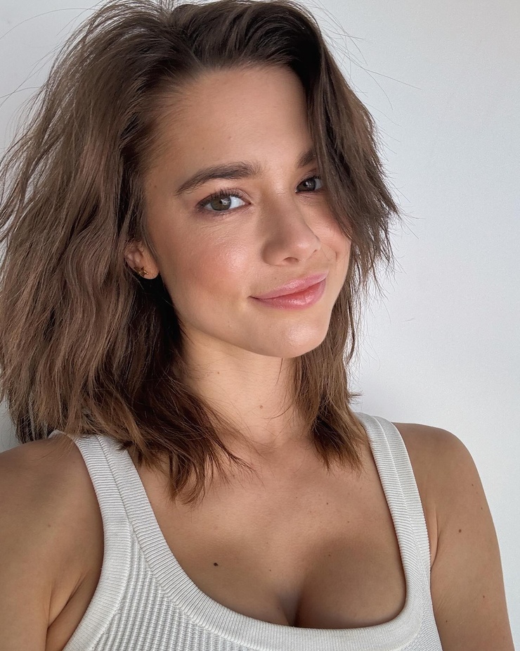 Michelle Ellyse Schlaman
