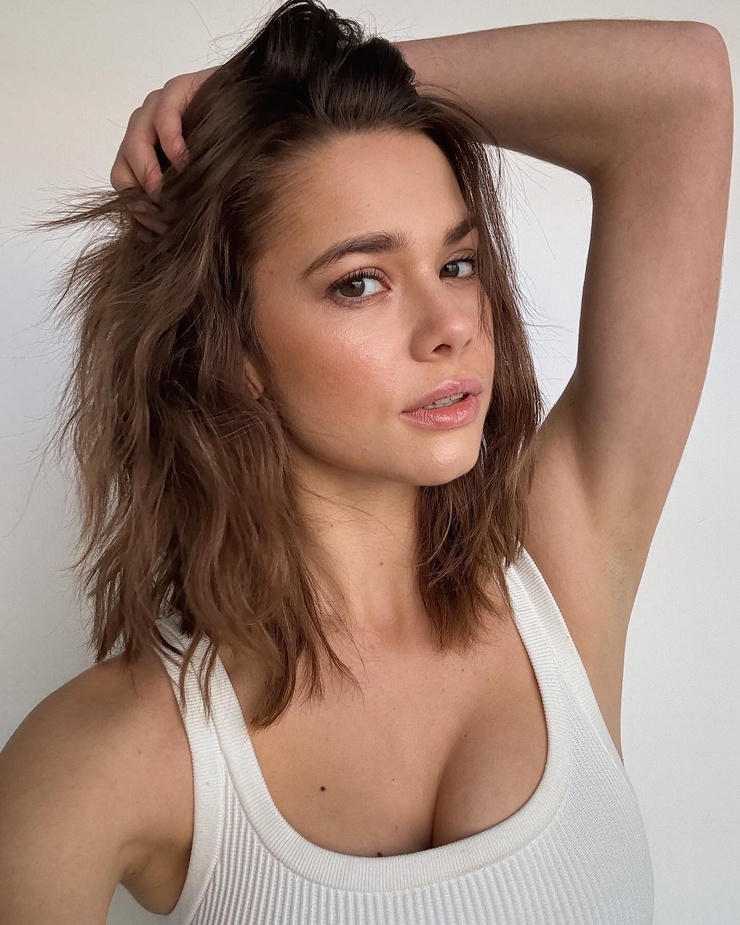 Michelle Ellyse Schlaman Michelle Ellyse Schlaman