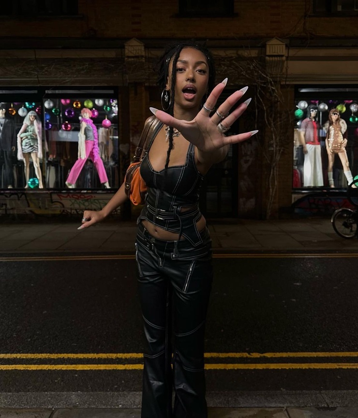 Chandra Scott